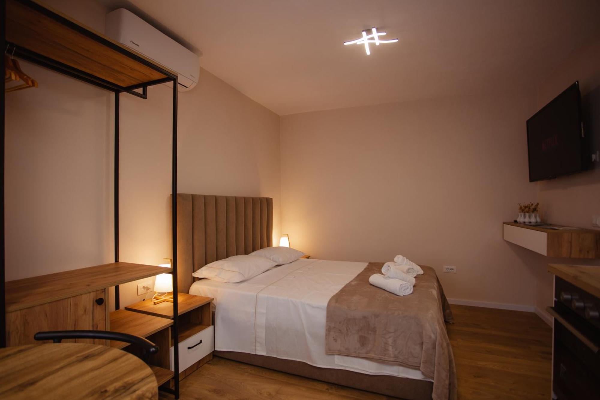 City Center Studio Apartments Shkodër Екстериор снимка