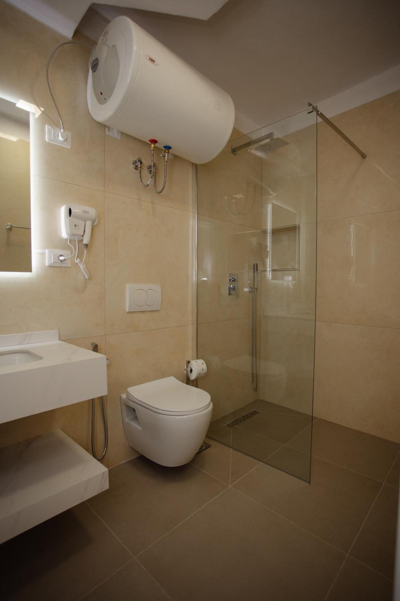 City Center Studio Apartments Shkodër Екстериор снимка