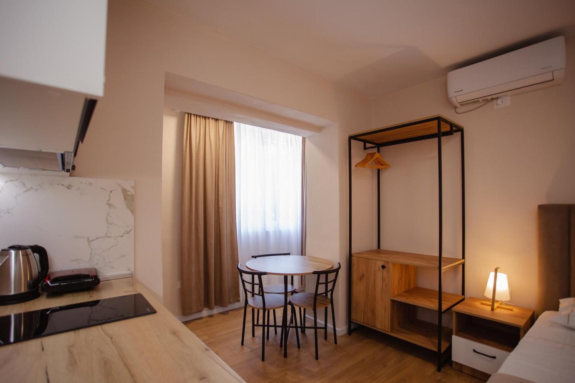 City Center Studio Apartments Shkodër Екстериор снимка