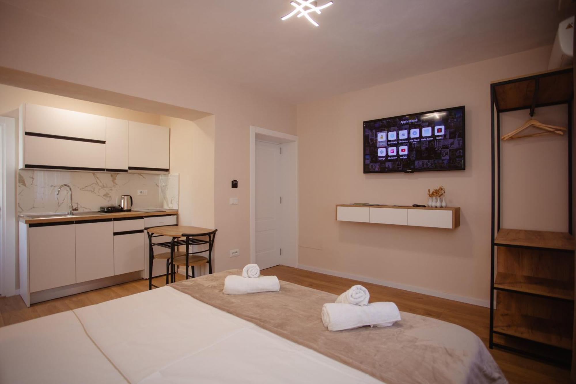 City Center Studio Apartments Shkodër Екстериор снимка