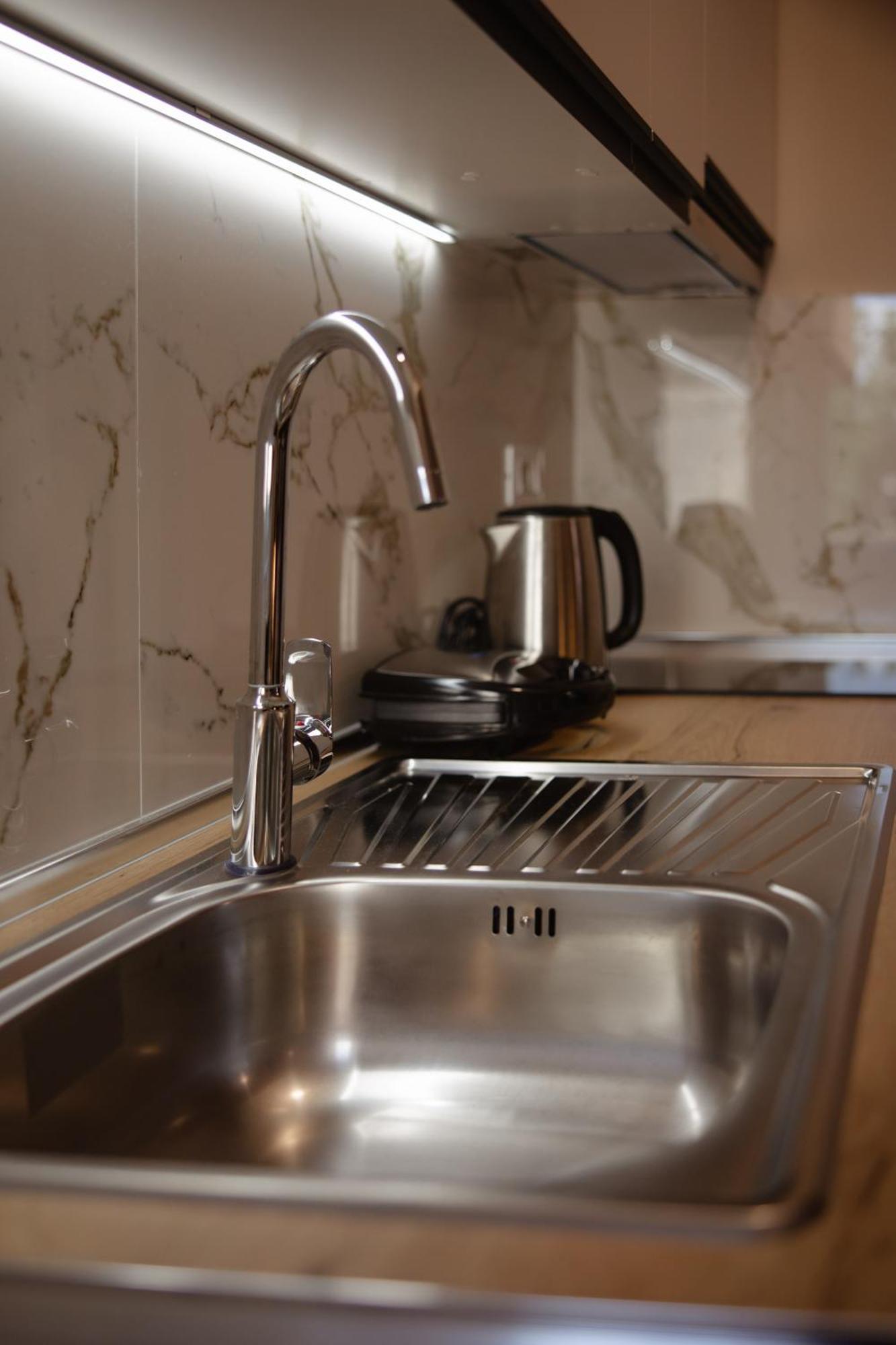 City Center Studio Apartments Shkodër Екстериор снимка